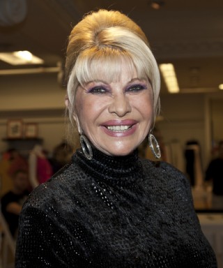 Donald Trump Even Made His Ex Wife Ivana Sign Confidentiality Agreement Law Crime