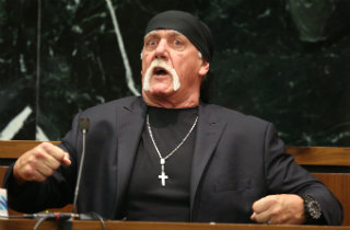 Hulk Hogan testifying in Gawker trial (Pool photo via Tampa Bay Times)