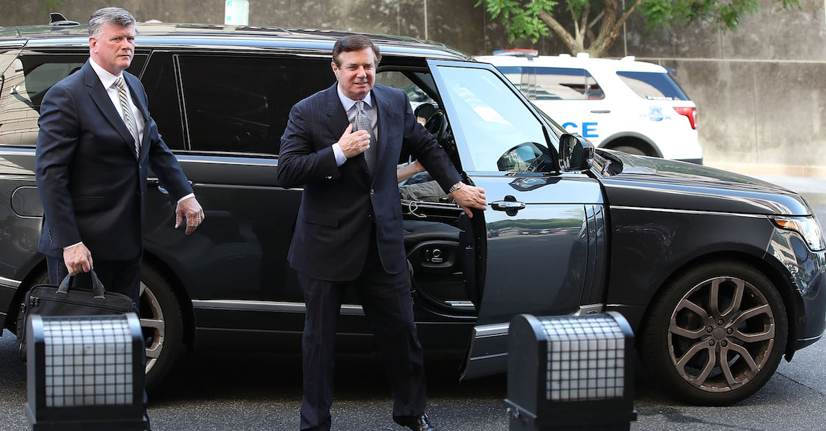 Paul Manafort unredacted warrants denied