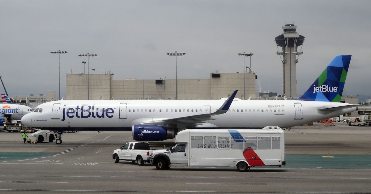A JetBlue Airlines Airbus