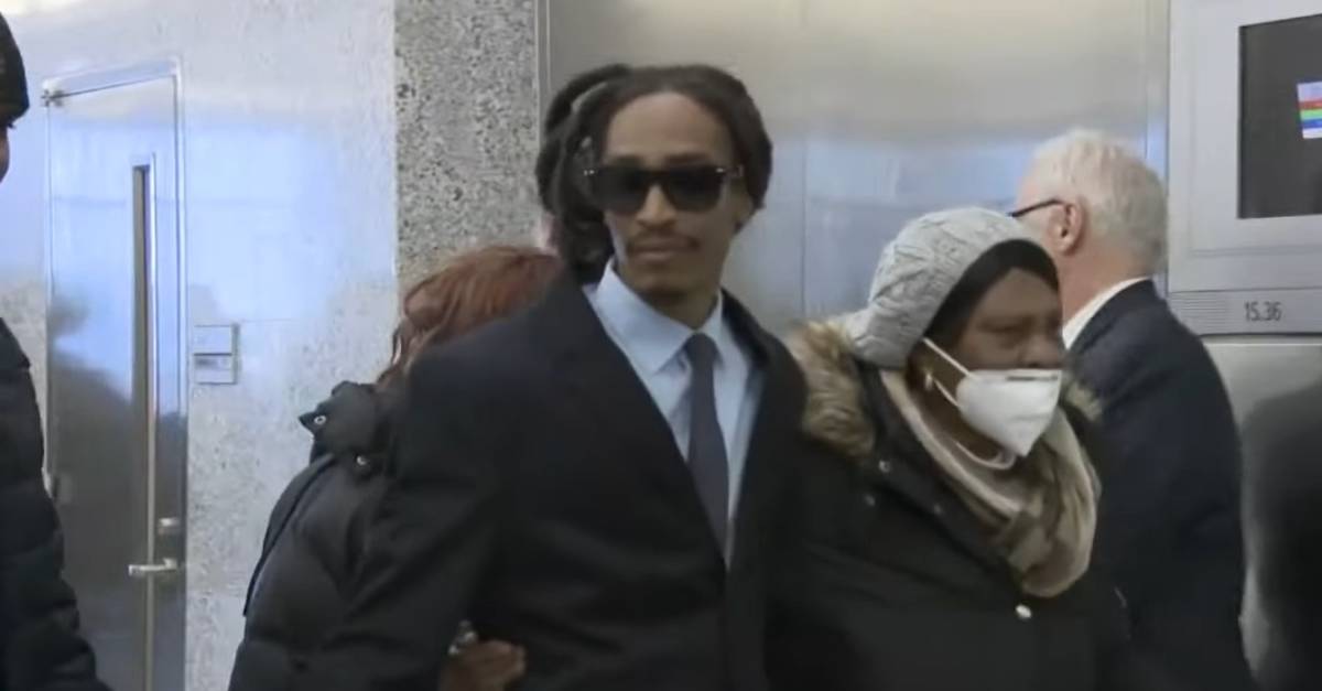 Sheldon Thomas walks out of court, freed after a judge vacates his murder conviction on Thursday, March 9, 2023. (Screenshot from CBS New York)
