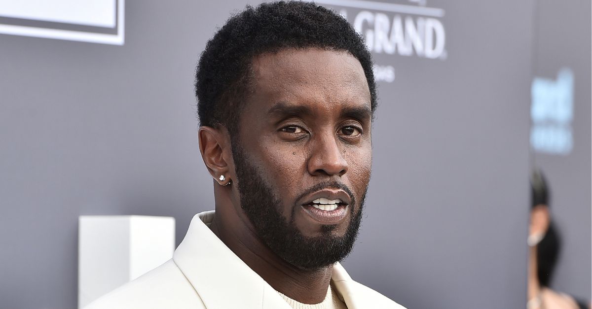 Cassie alleges Sean Combs raped, abused her Lawsuit Internewscast