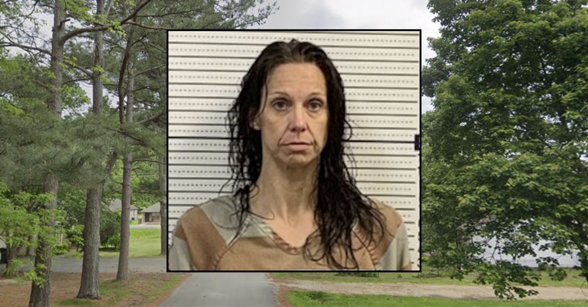 Teacher allegedly stabbed boyfriend in the neck with an earring