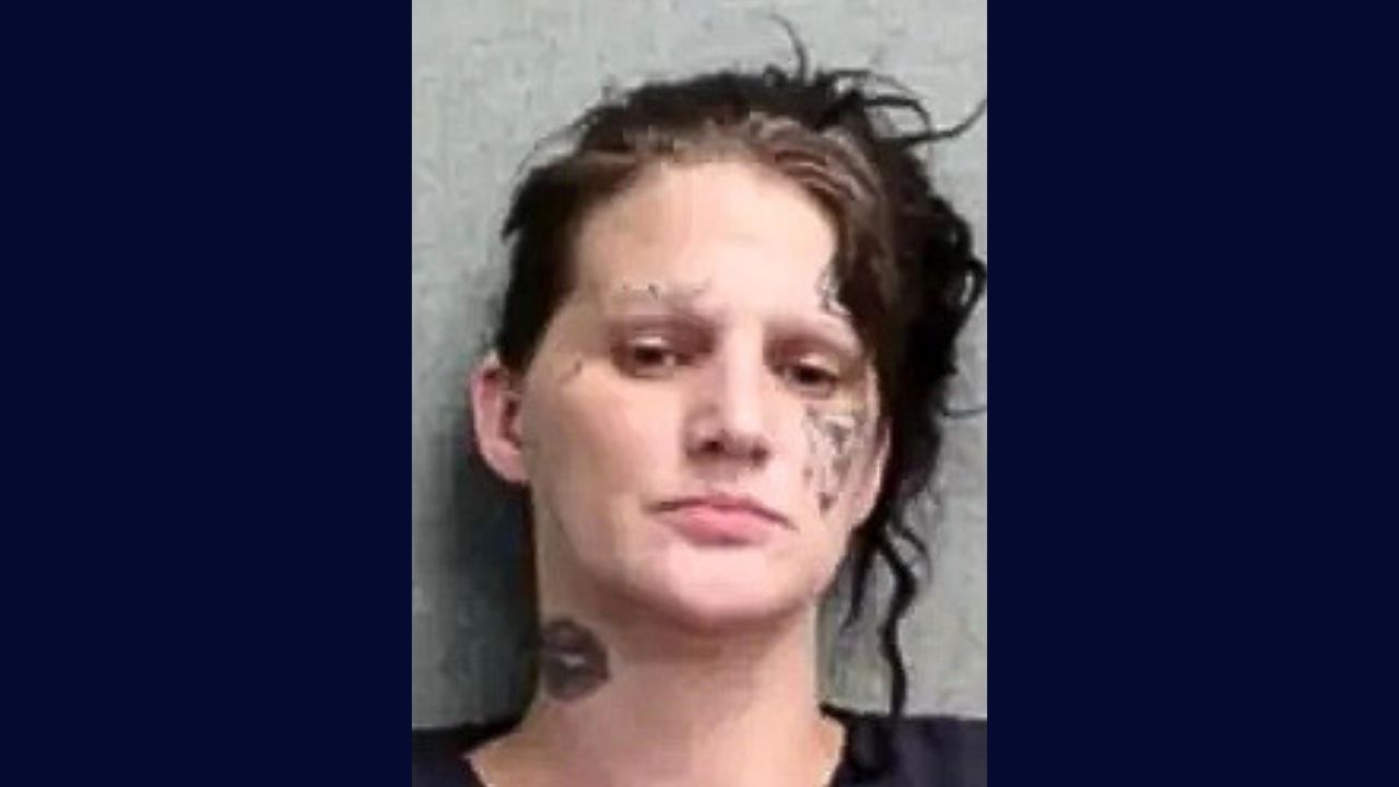 Chelsey Moore (Deschutes County Sheriff's Office). 