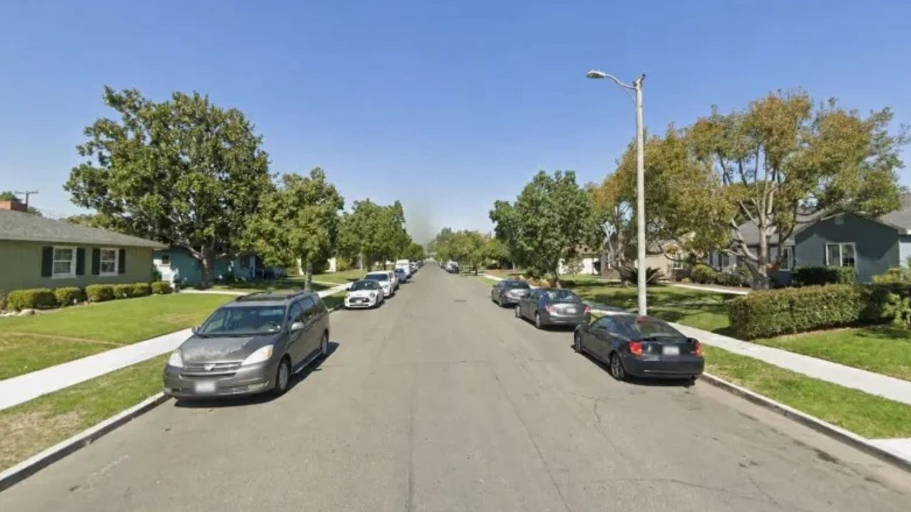 The California vicinity wherever Ismael Pinedalopez allegedly came location to find different antheral successful furniture with his woman and kids (Google Maps/KTLA).